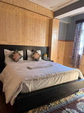 Pema La Homestay